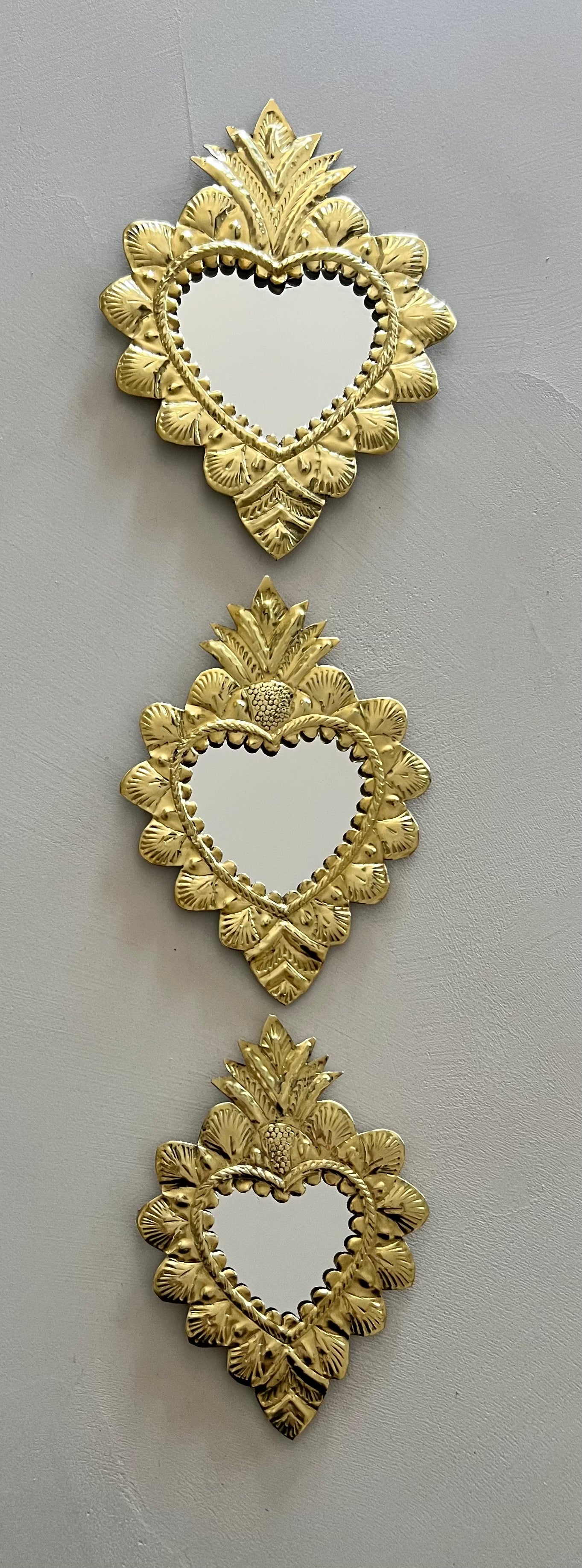 Alegra Mirror Set
