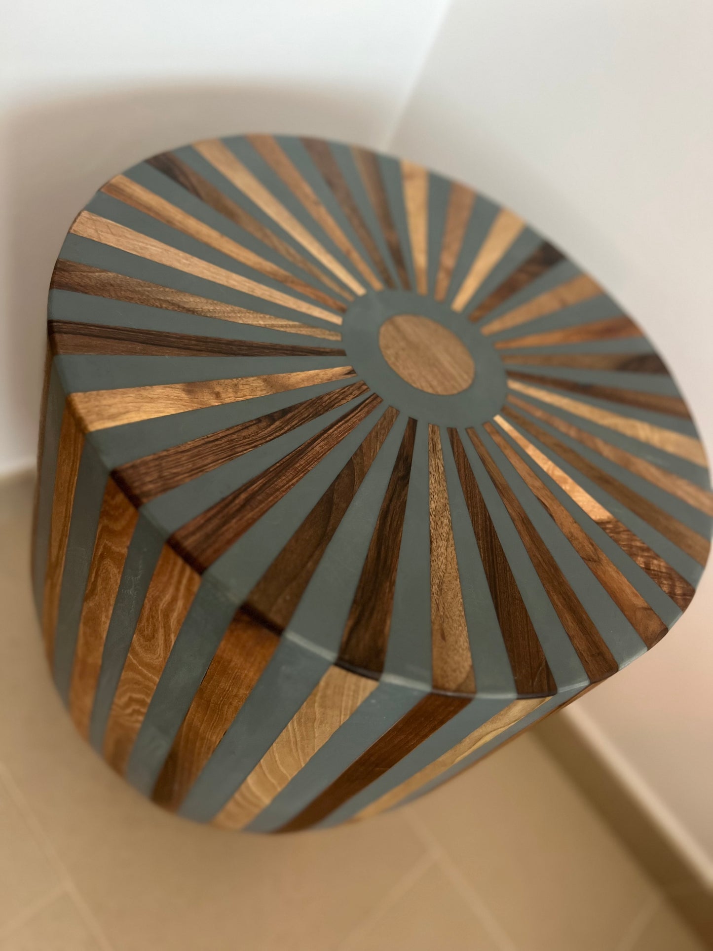 Resin & Walnut Wood Side Table - Grey