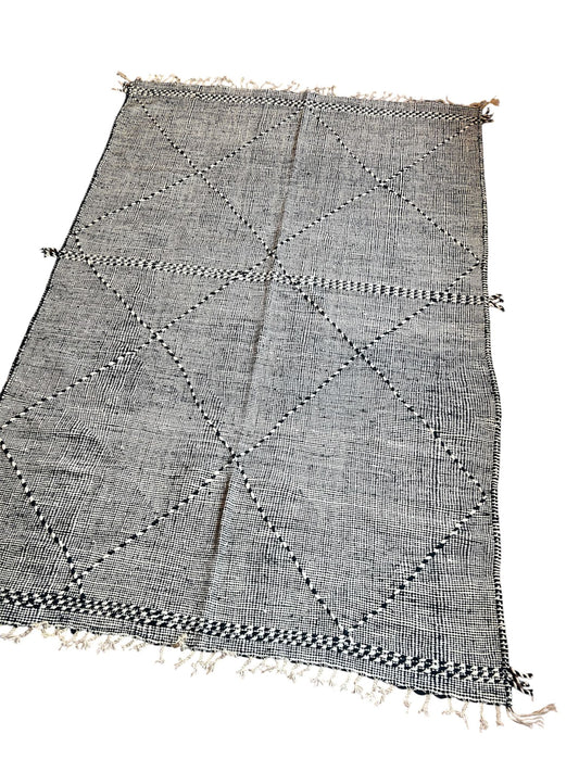 Zanafi Rug 200x300cm - UNIQUE